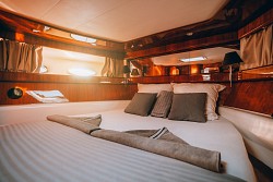 Yacht British Isle 700G
